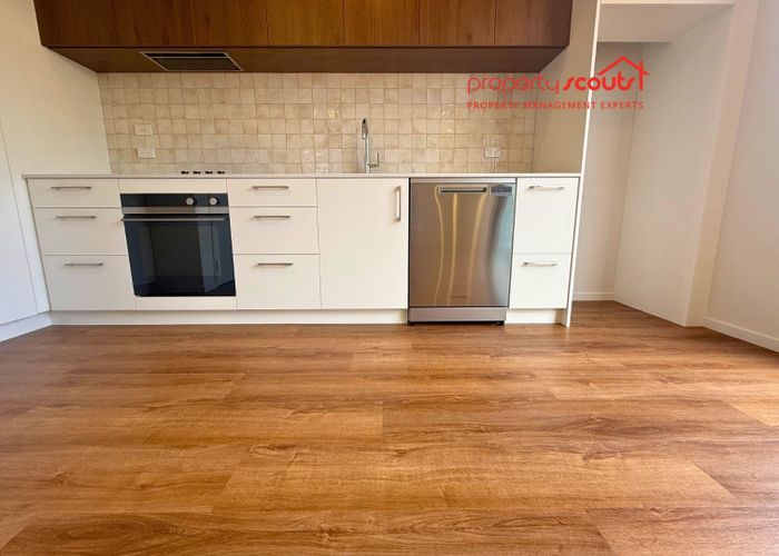  at 2/527 Hereford Street, Linwood, Christchurch City, Canterbury