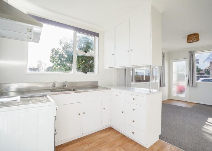  at 42b Burns Avenue, Takaro, Palmerston North, Manawatu / Whanganui