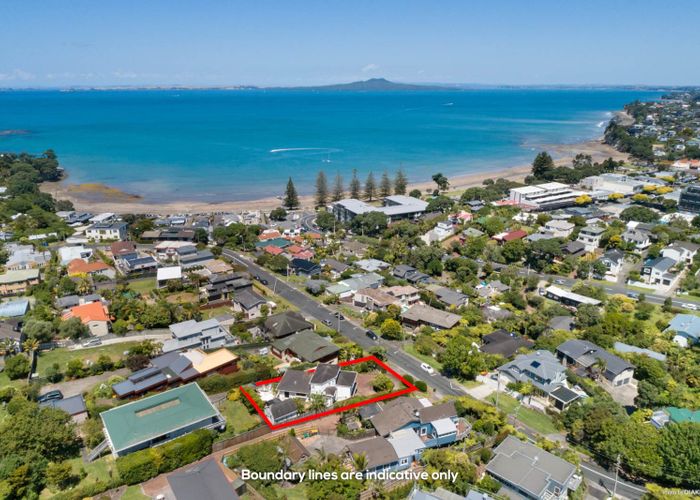  at 16 Oban Road, Browns Bay, Auckland