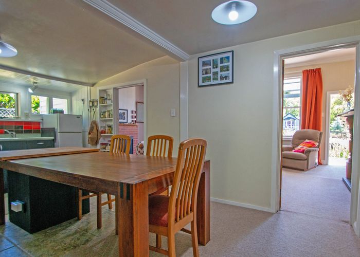  at 8 Lismore Street, Lawrence