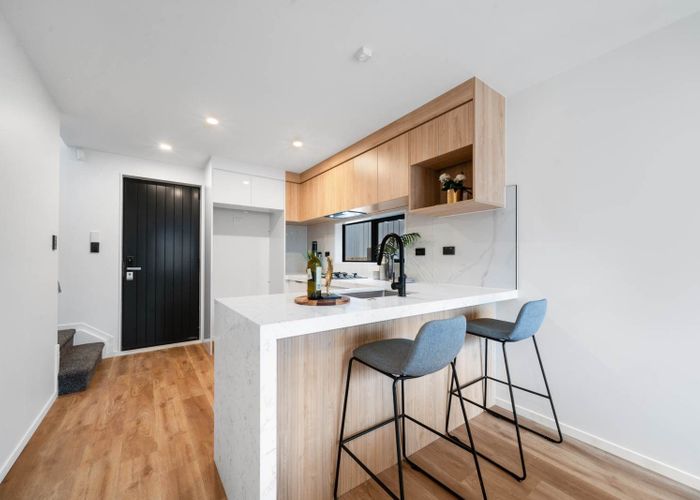  at Lot 3/8 Gordon Road, Papatoetoe, Manukau City, Auckland