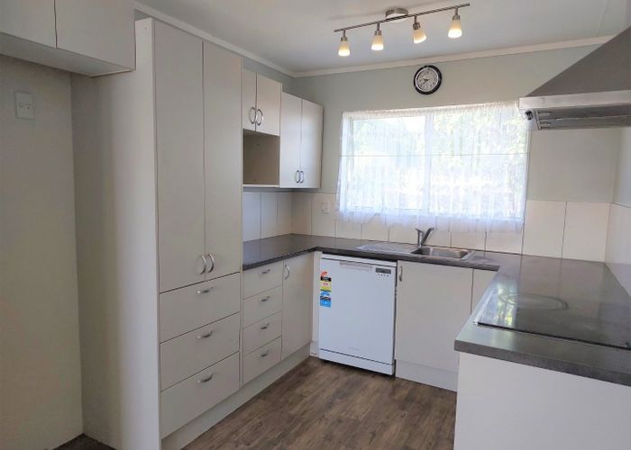  at 415 Ngatai Road, Bellevue, Tauranga, Bay Of Plenty