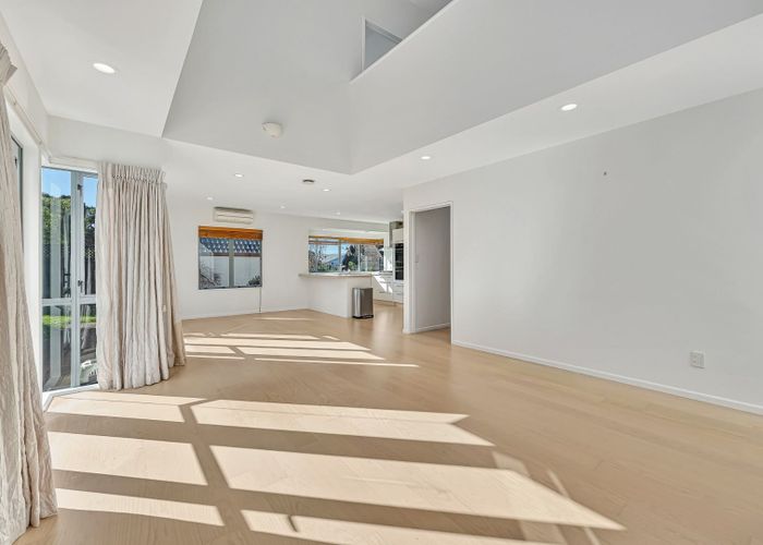  at 19A Horotutu Road, Greenlane, Auckland