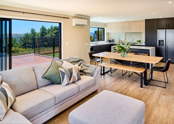  at 12 Boeing Way, Newlands, Wellington