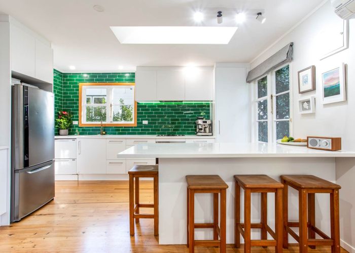  at 15 Victor Street, Avondale, Auckland