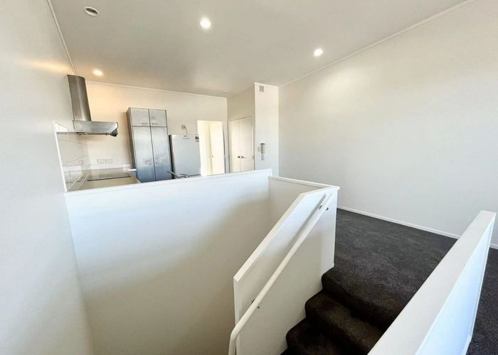  at 20/6 Porters Ave, Eden Terrace, Auckland City, Auckland