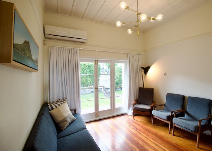  at 12 Quadrant Road, Onehunga, Auckland