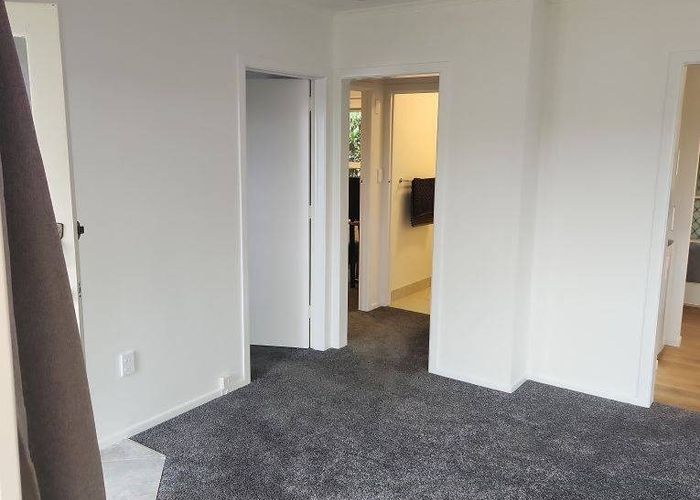  at 24b Dudding Ave, Northcote, North Shore City, Auckland