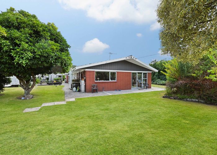  at 5 East Ridge Grove, Newstead, Hamilton