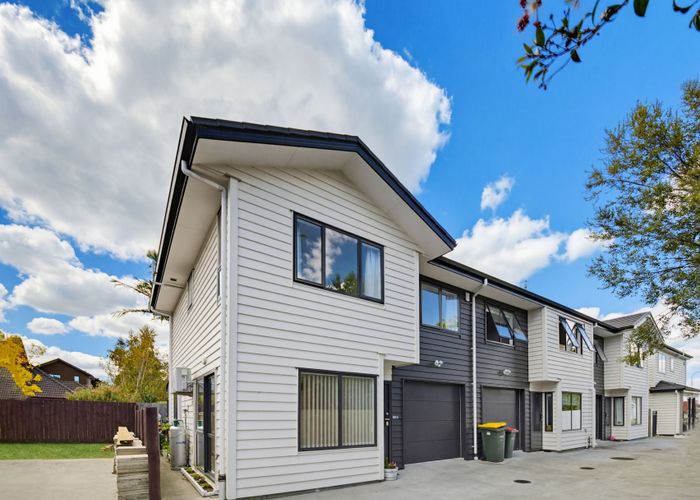  at 160D Hill Road, The Gardens, Manukau City, Auckland