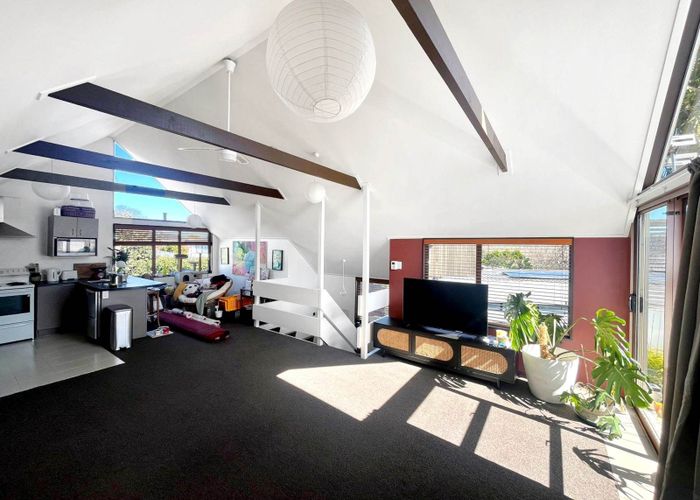  at 1/8 Springleigh Avenue, Mount Albert, Auckland City, Auckland