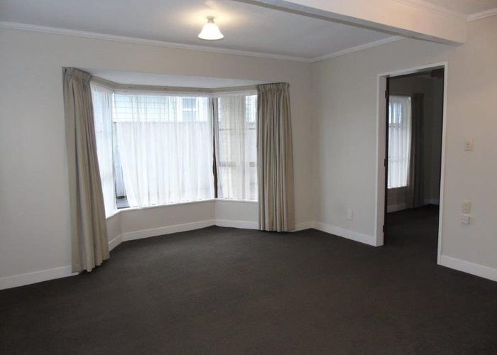  at 195 Knights Road, Waterloo, Lower Hutt, Wellington