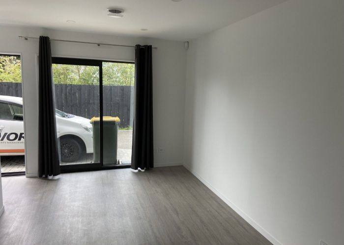  at 2/20 Metcalfe Rd, Ranui, Waitakere City, Auckland