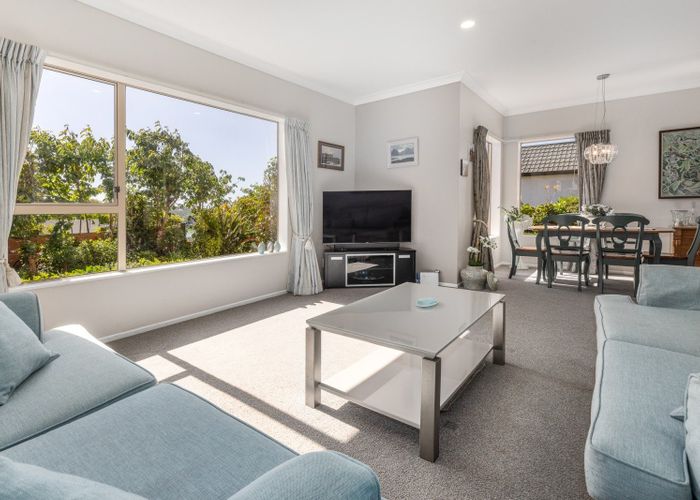 at 155 Eskdale Road, Papakowhai, Porirua