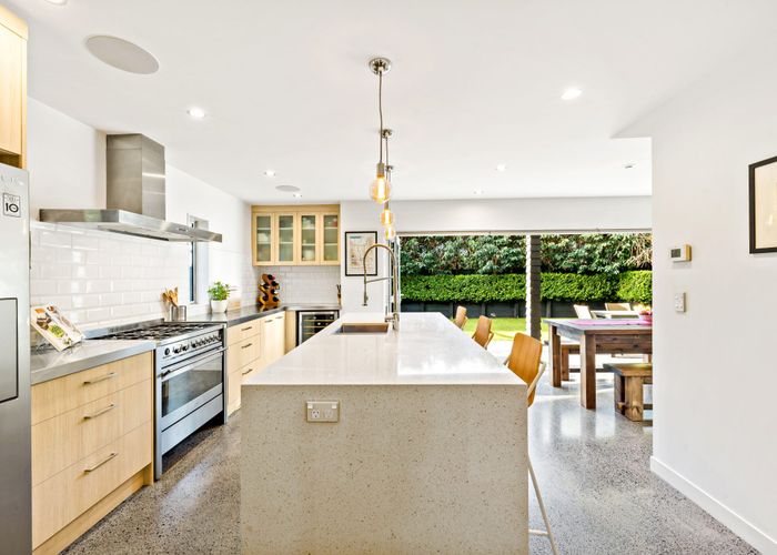  at 20A Hawkins Street, Meadowbank, Auckland
