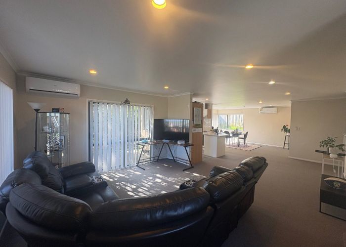  at 16 Opawa Crescent, Favona, Manukau City, Auckland