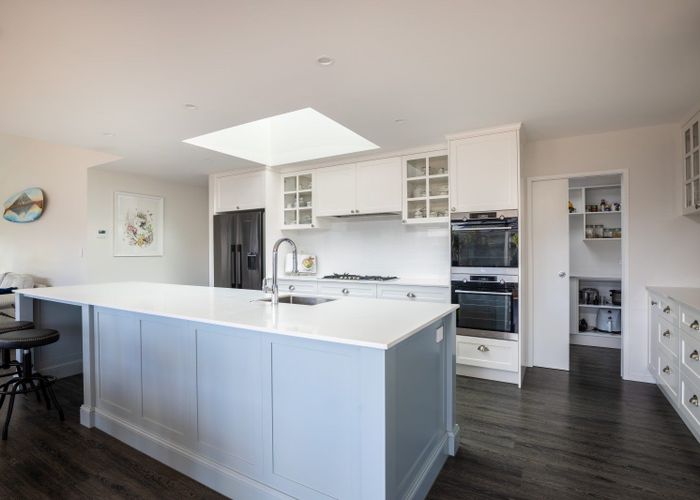  at 7 Tupare Place, Highlands Park, New Plymouth