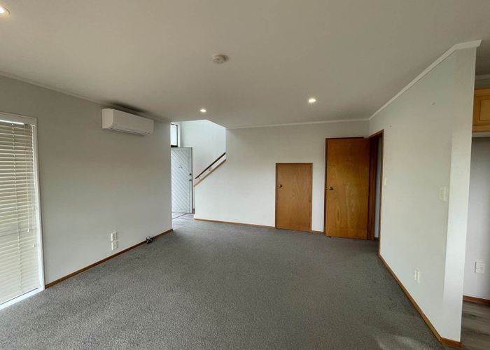  at 1/14 Raleigh Road, Northcote, North Shore City, Auckland