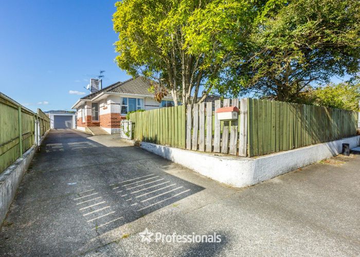  at 92 Pine Avenue, Ebdentown, Upper Hutt, Wellington