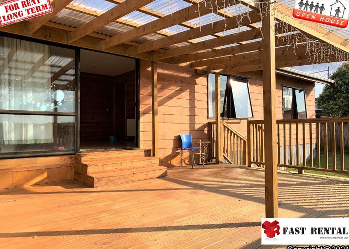 at 70B College Rd--On Sat 4th Oct at 12:30-12:50pm, Northcote, North Shore City, Auckland