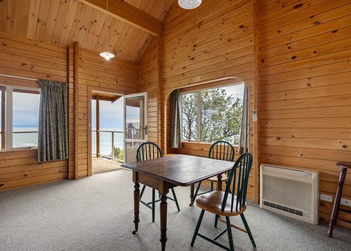  at 19b Tuawera Terrace, Sumner, Christchurch City, Canterbury