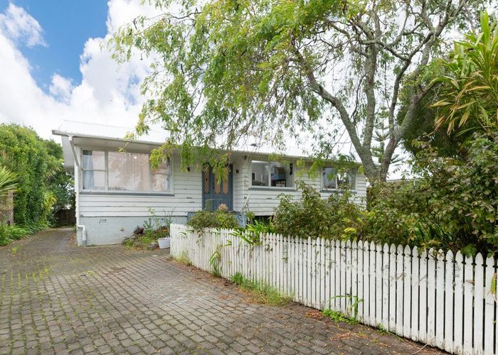  at 205 Halsey Drive, Lynfield, Auckland City, Auckland