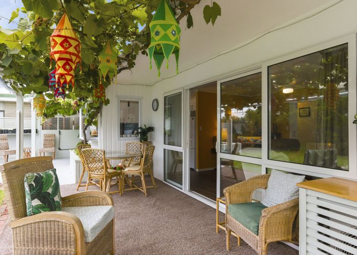  at 49B Olive Terrace, Paraparaumu Beach, Kapiti Coast, Wellington