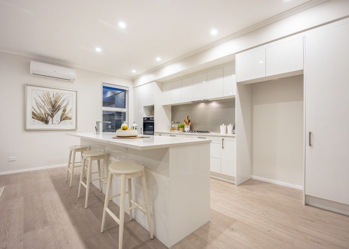  at 21 Headland Drive, Long Bay, North Shore City, Auckland