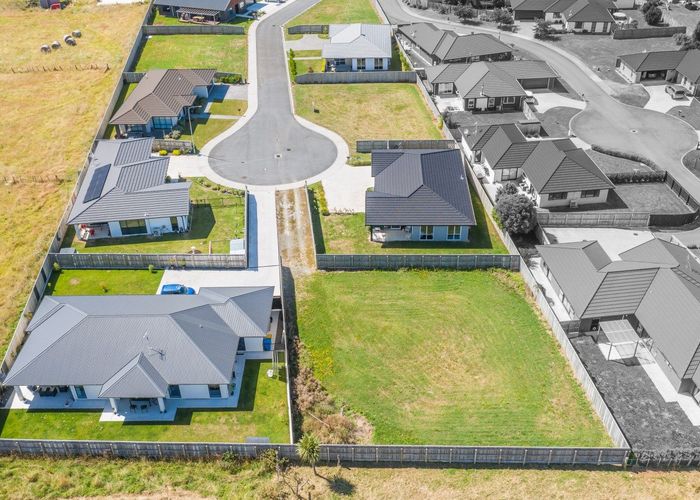  at Lot 1,3,7,11 Oak Place, Levin, Horowhenua, Manawatu / Whanganui