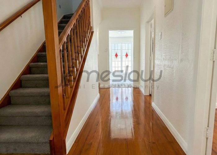  at 85 Bell Road, Remuera, Auckland City, Auckland