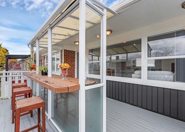  at A/16 Grassways Avenue, Pakuranga, Manukau City, Auckland