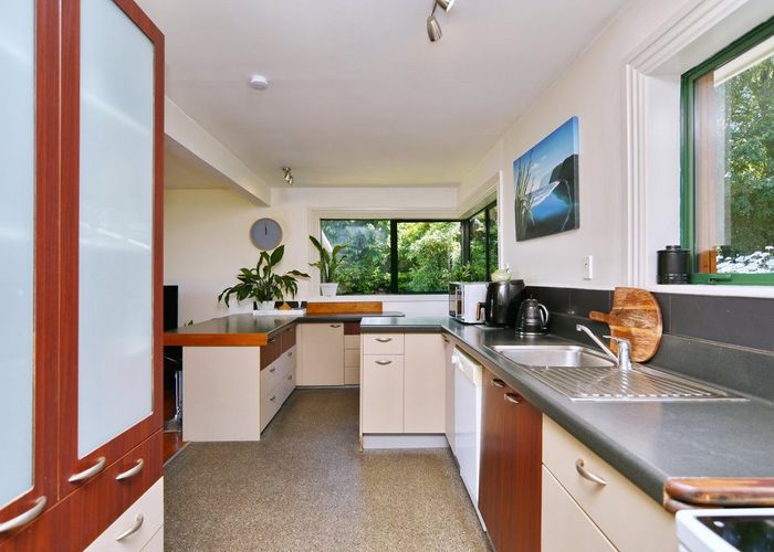  at 52 Orrick Crescent, Avondale, Christchurch City, Canterbury