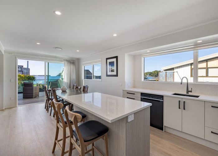  at 10 Seaway Terrace, Otumoetai, Tauranga, Bay Of Plenty