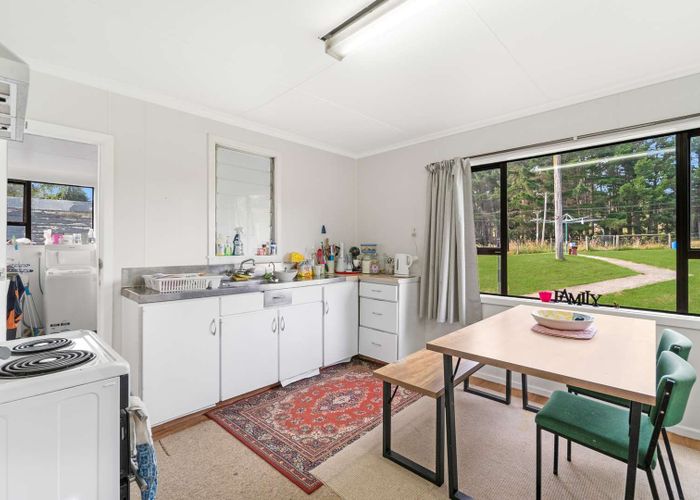  at 7 Tarbetness Street, Herbert, Waitaki, Otago