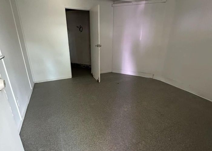  at 7 Hobson Drive, Panmure, Auckland City, Auckland