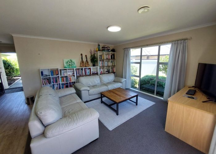  at 25 Handley Crescent, Wigram, Christchurch City, Canterbury