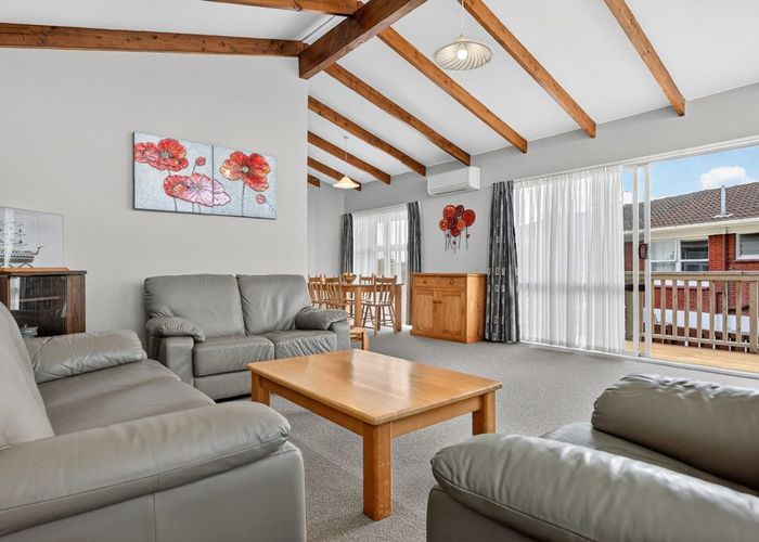  at 98 Eban Avenue, Hillcrest, North Shore City, Auckland