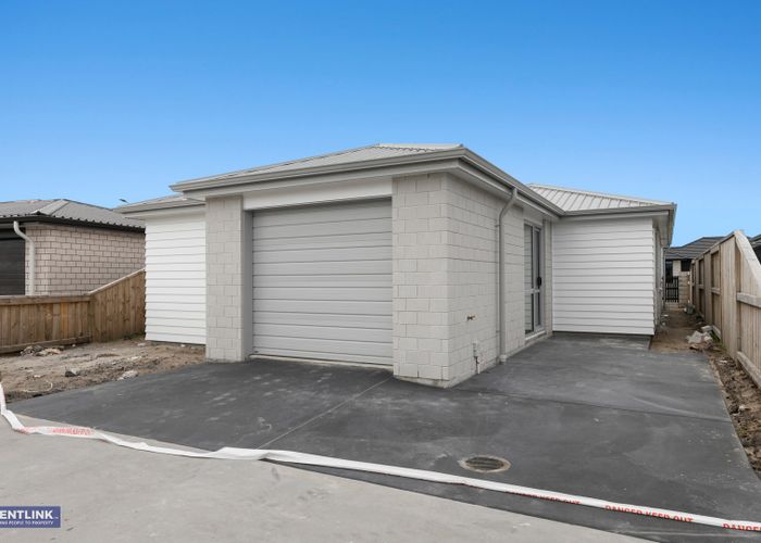  at 182 Te Okuroa Drive, Papamoa