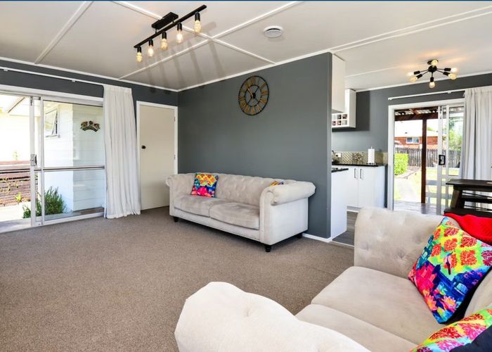  at 64 Snell Drive, Chartwell, Hamilton