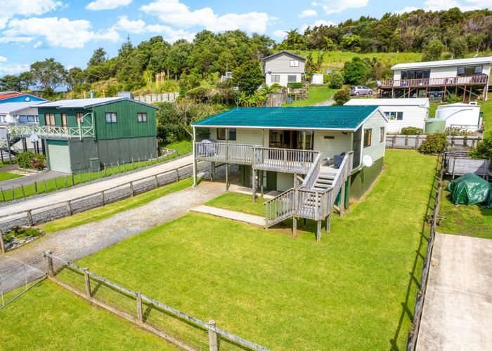  at 16 Wharua Road, Ōakura, Hikurangi