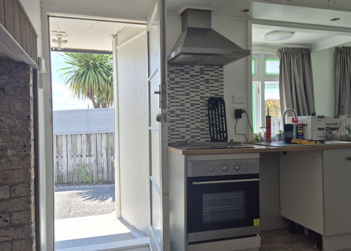  at 13 Upper Kent Street, Frankton, Hamilton, Waikato