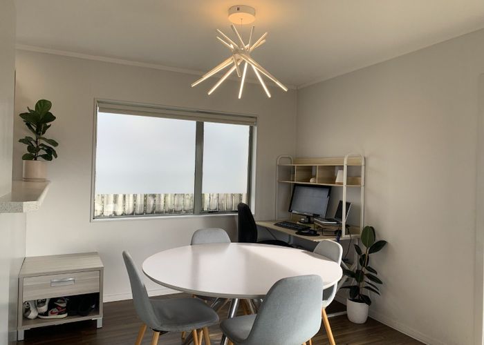  at 2/34 Elizabeth Drive, West Harbour, Auckland