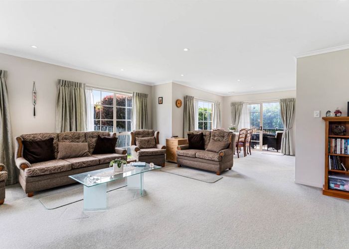  at 10 Amherst Place, Albany, North Shore City, Auckland