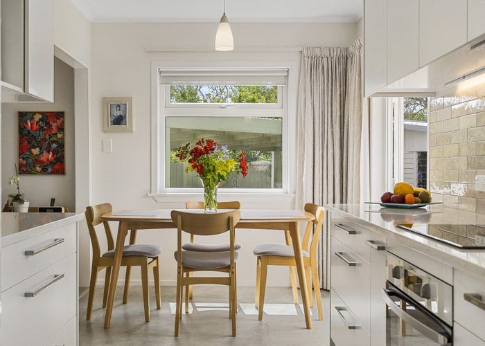  at 89 Gloria Avenue, Te Atatu Peninsula, Auckland