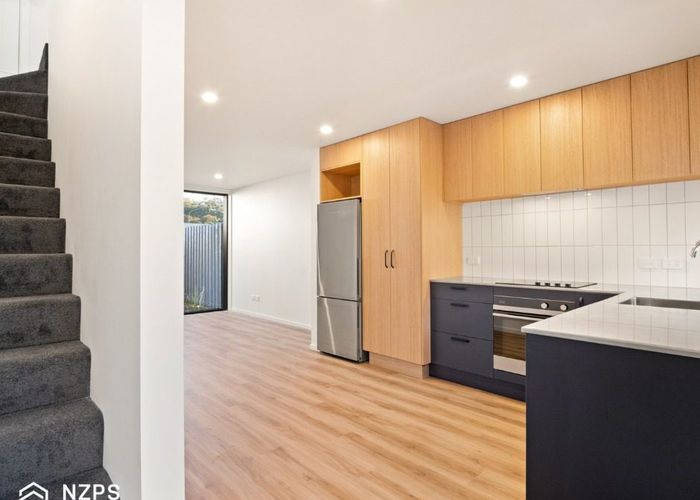  at 10 Dallas Lane, Caversham, Dunedin, Otago