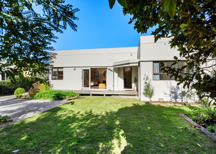  at 16 Douglas Mclean Avenue, Marewa, Napier, Hawke's Bay