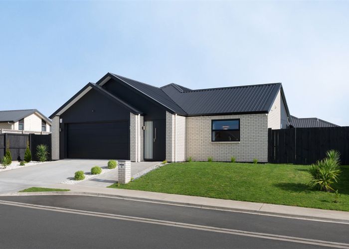  at 16 Inuwai Street, Glenview, Hamilton