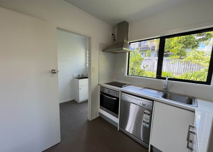  at 26B Ludlow Terrace, Totara Vale, North Shore City, Auckland