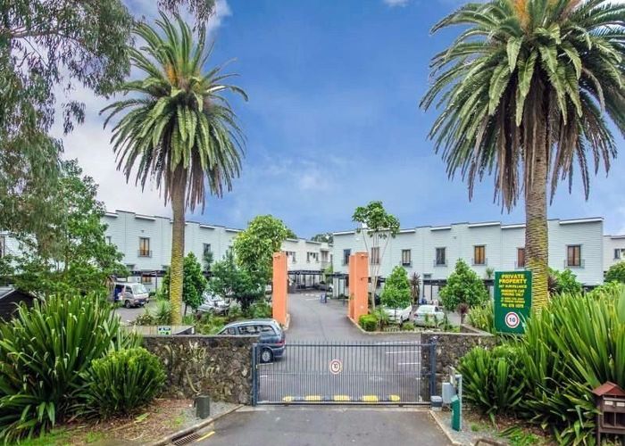  at 17/24 Norrie Avenue, Mount Albert, Auckland City, Auckland