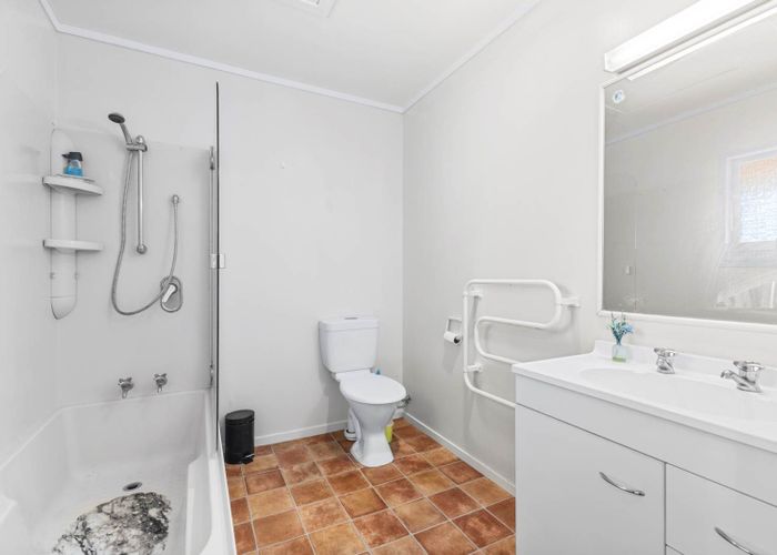  at 122A Puhinui Road, Papatoetoe, Manukau City, Auckland